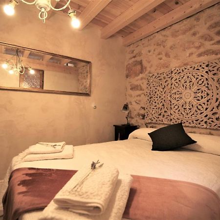 Villa Wabisabi Townhouse à Montejo de la Vega de la Serrezuela Extérieur photo
