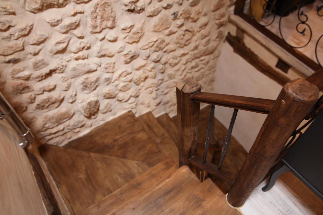 Villa Wabisabi Townhouse à Montejo de la Vega de la Serrezuela Extérieur photo